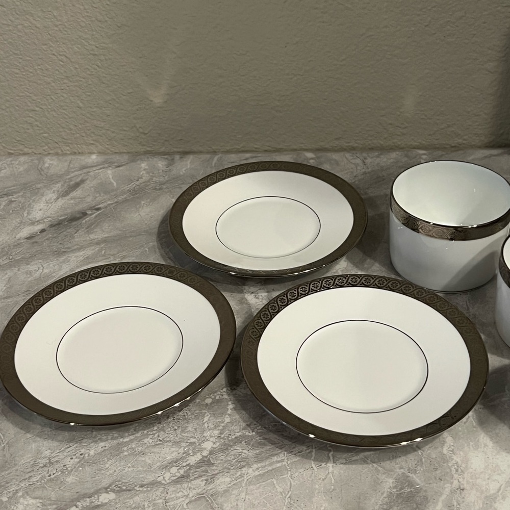 Bernardaud Torsade Platinum Tea Cup & Saucer Set - Picture 3 of 5